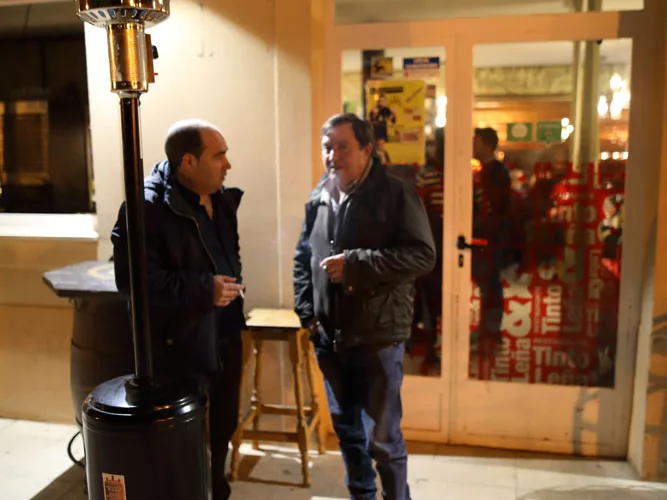 Actuación de Monólogos Miguel Martín en Tinto y Leña