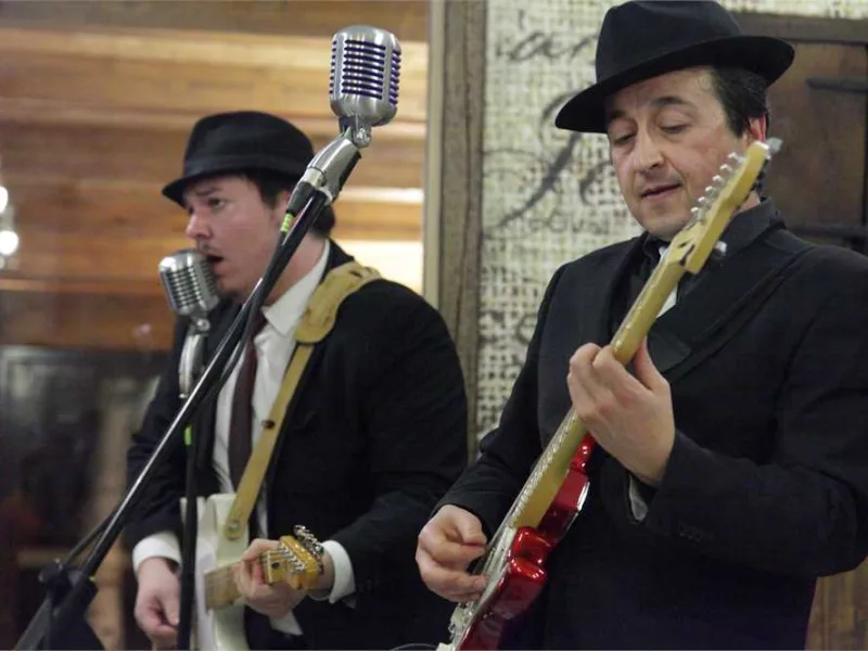 Actuación de Blues Days en Tinto y Leña