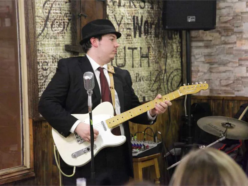 Actuación de Blues Days en Tinto y Leña